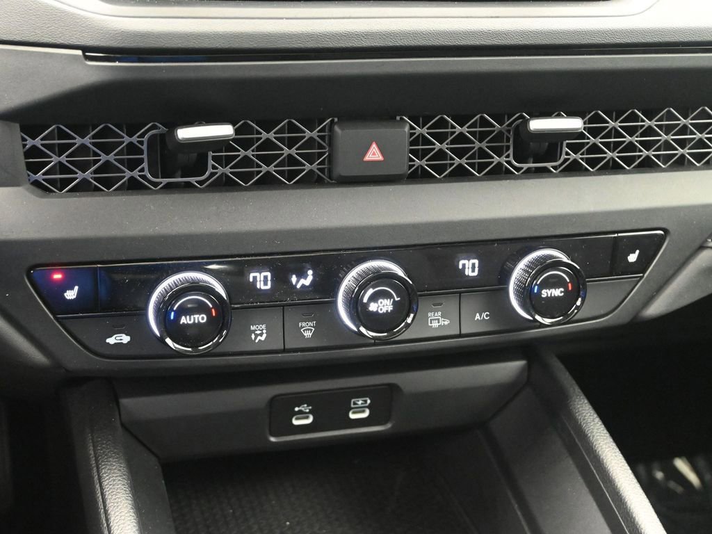 Used 2025 Honda Accord SE image 14