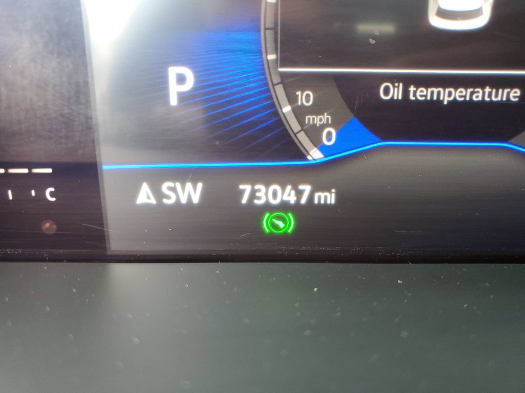 Used 2022 Volkswagen Tiguan SE w/ Panoramic Sunroof Package AWD/4WD image 27