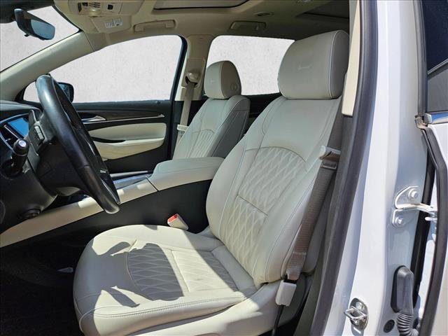 Used 2023 Buick Enclave Avenir w/ Avenir Technology Package FWD image 16