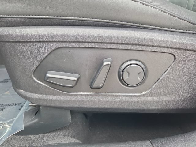 Used 2024 Kia Sorento S AWD/4WD image 11