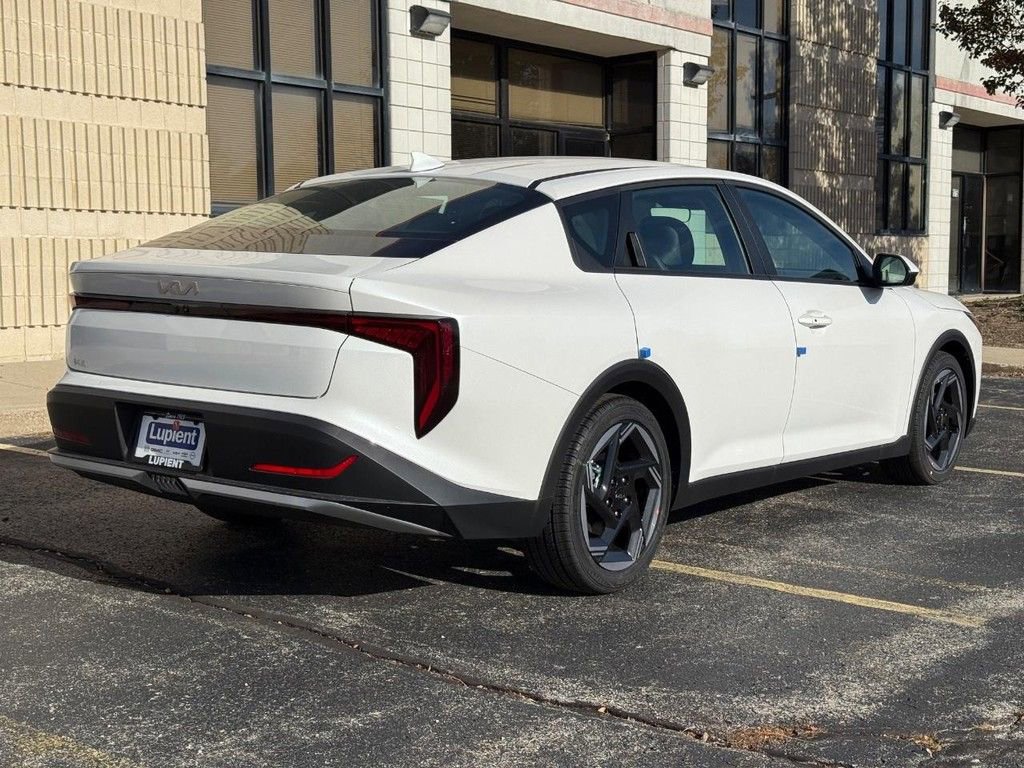 New 2025 Kia K4 EX image 3