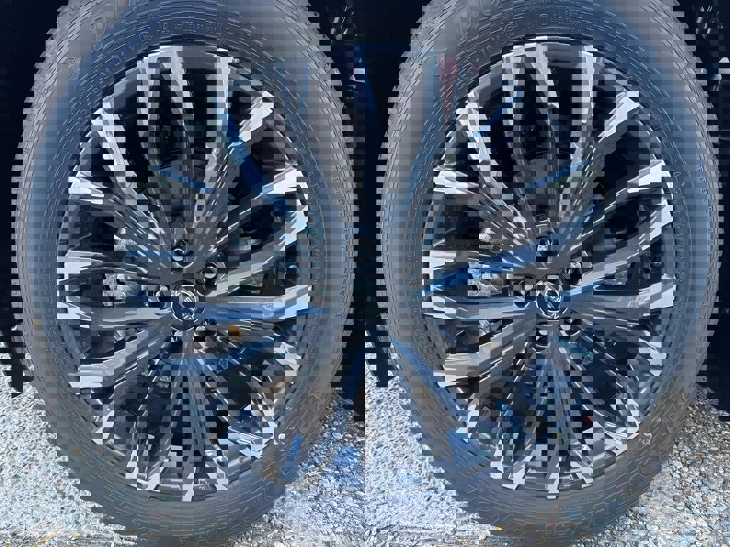 New 2026 Nissan Rogue Platinum image 9