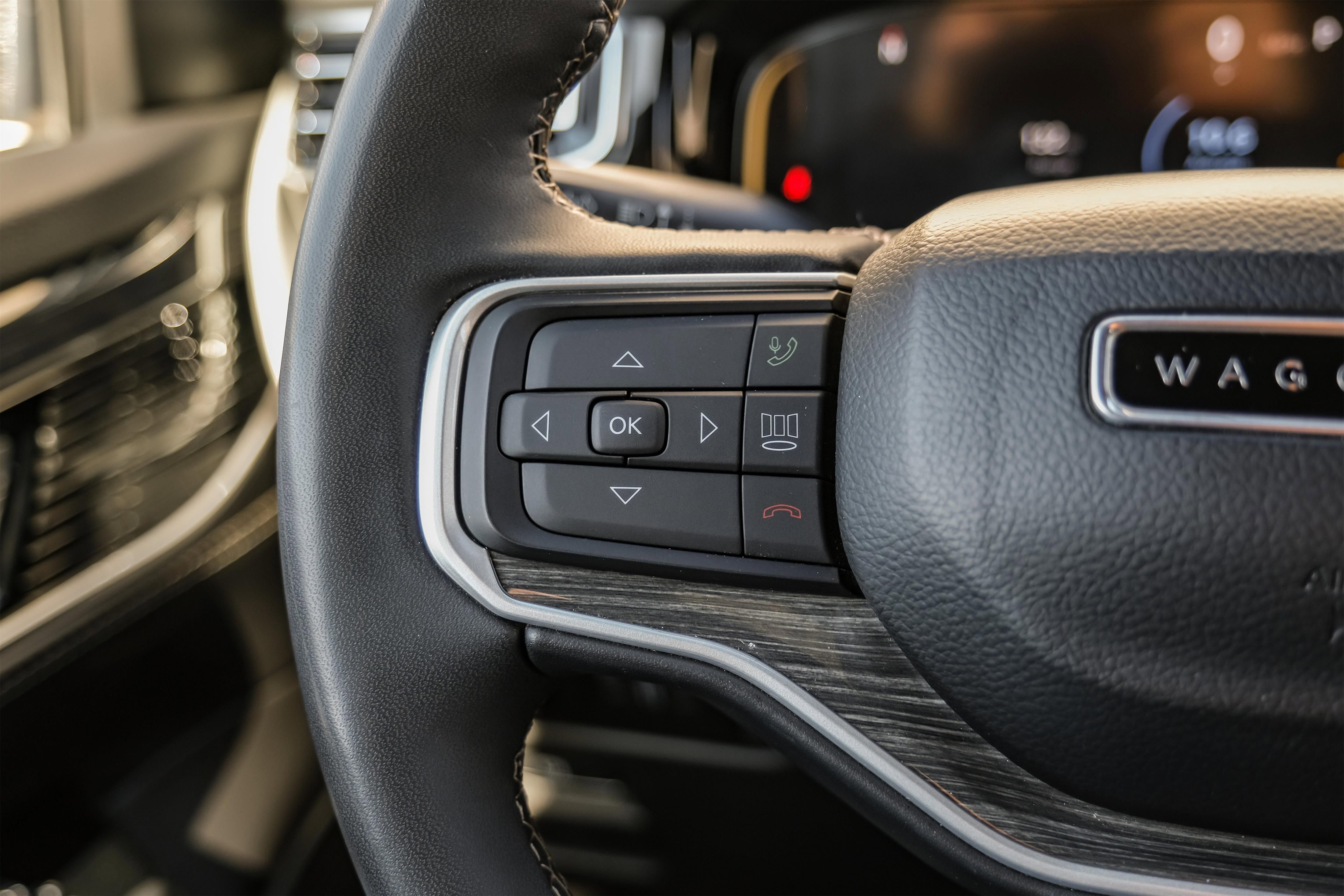 Used 2022 Jeep Wagoneer Series III w/ Convenience Group I image 15