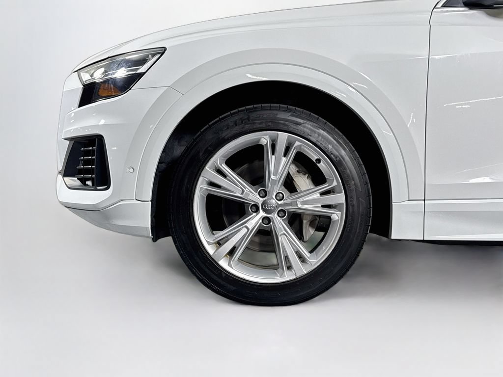 Used 2021 Audi Q8 Premium w/ Convenience Package AWD/4WD image 23