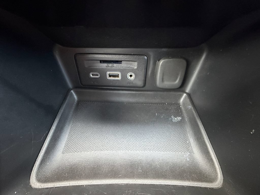 Used 2020 GMC Terrain SLT FWD image 29