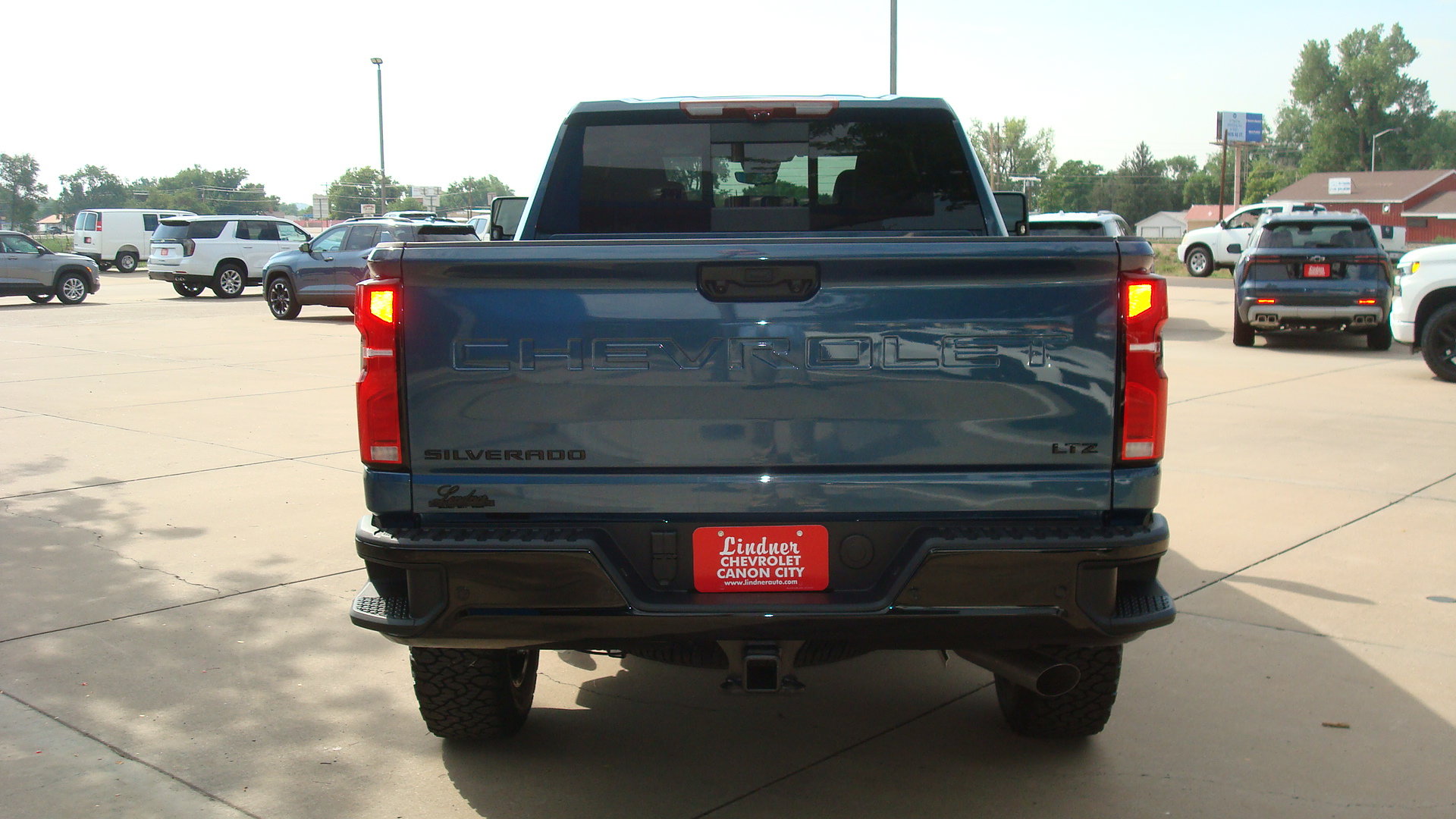 New 2026 Chevrolet Silverado 2500 LTZ w/ LTZ Plus Package AWD/4WD image 5
