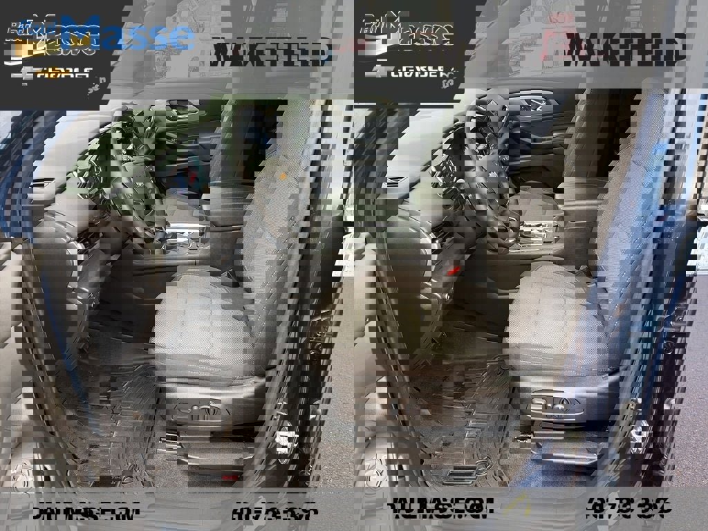 Certified 2023 Chevrolet Traverse LT w/ Rear Camera Mirror Package image 6