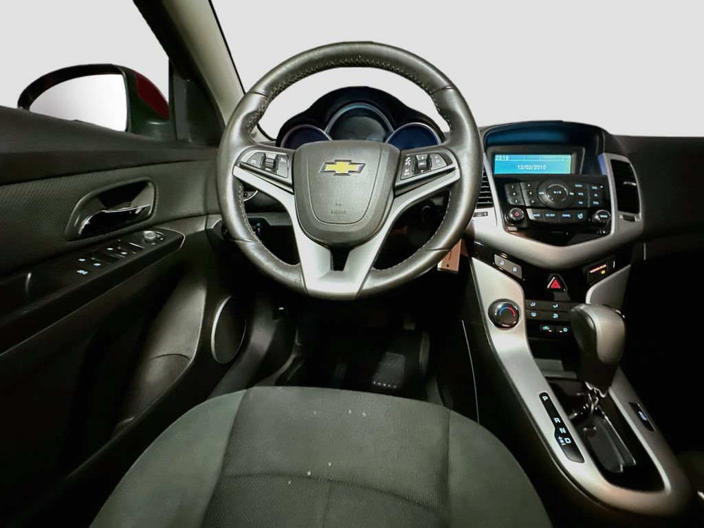 Used 2011 Chevrolet Cruze LT FWD image 30
