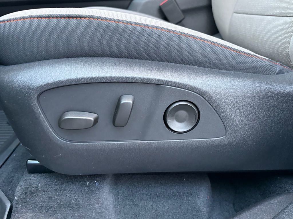 New 2026 Chevrolet Traverse LT w/ Midnight/Sport Edition image 21