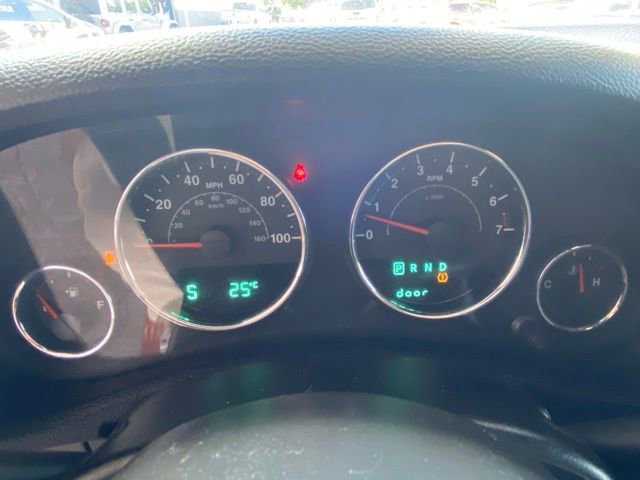 Used 2014 Jeep Wrangler Unlimited Sport w/ Max Tow Package image 19