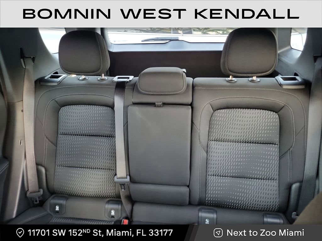 Used 2026 Chevrolet Equinox LT w/ Safety and Technology Package image 9