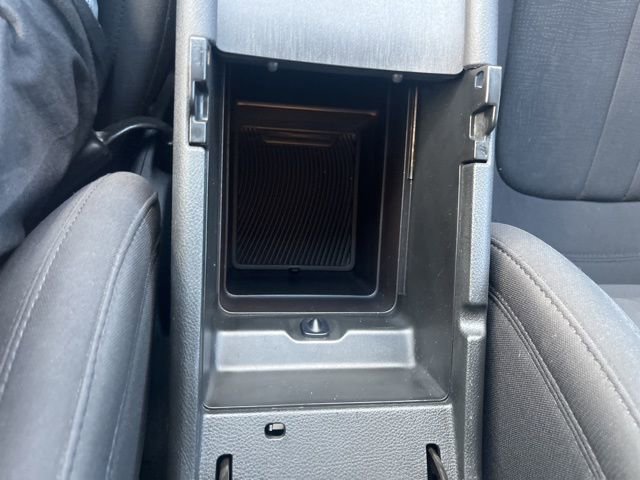 Used 2015 Chrysler 200 Limited w/ Spring Special Group image 29