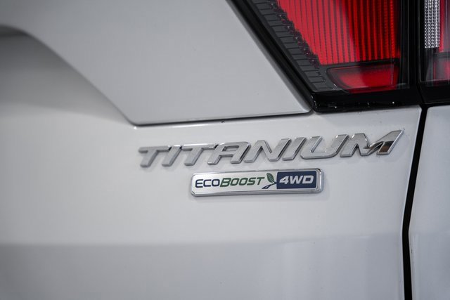 Used 2018 Ford Escape Titanium w/ Ford Safe & Smart Package image 7