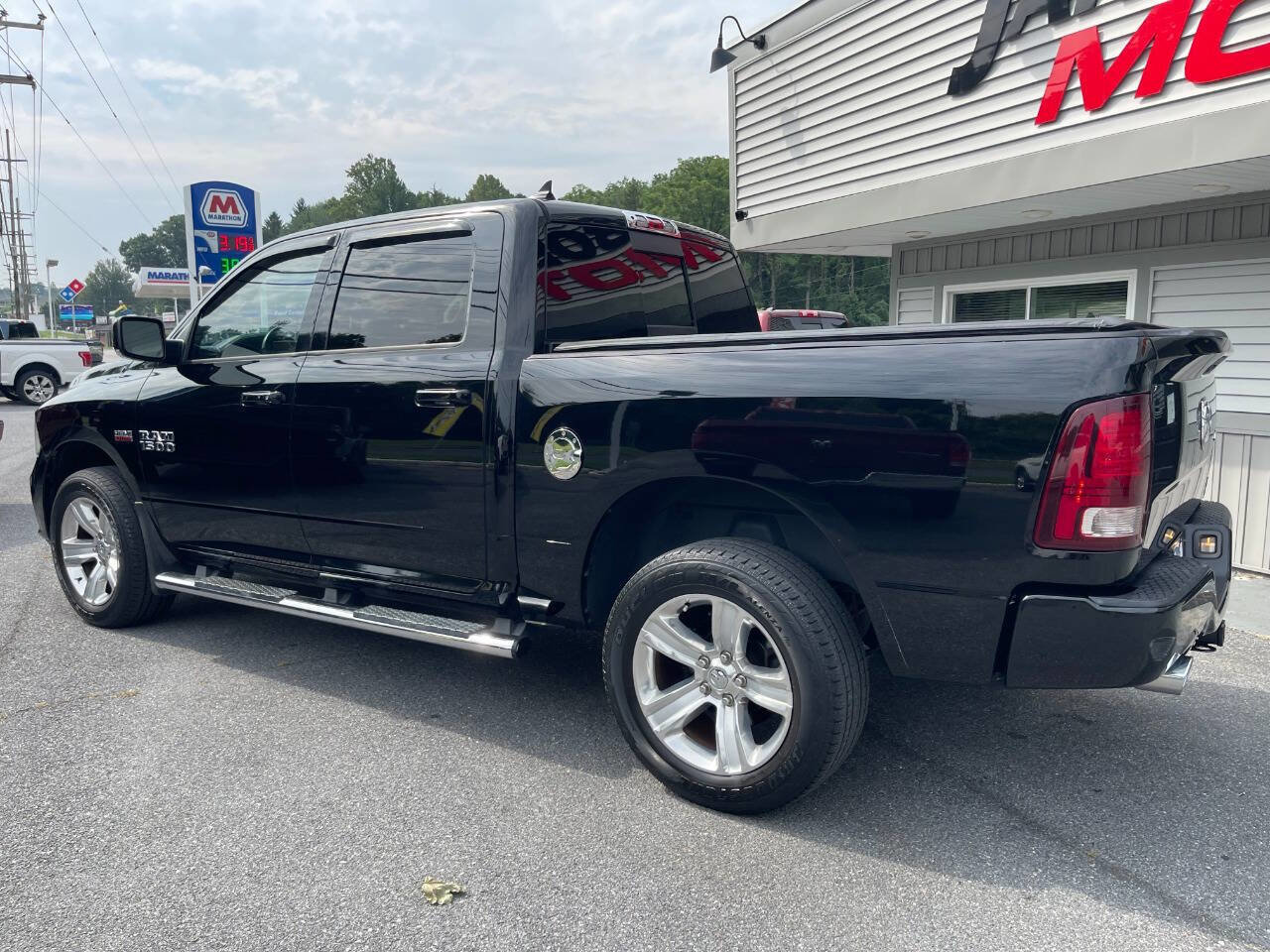 Used 2015 RAM 1500 Sport w/ Convenience Group image 6