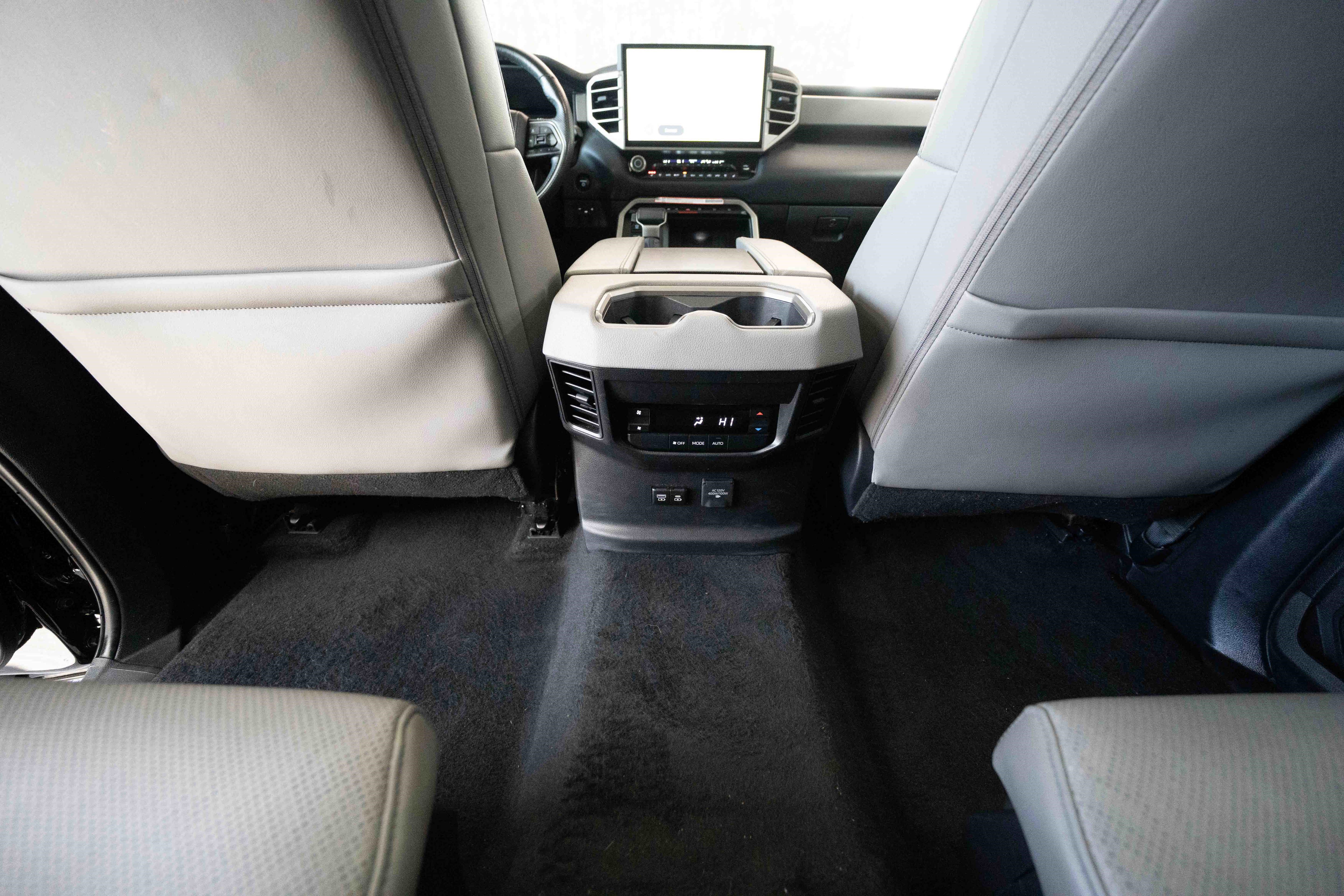 Used 2025 Toyota Sequoia Limited image 22