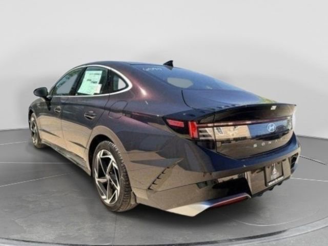New 2026 Hyundai Sonata SEL FWD image 4