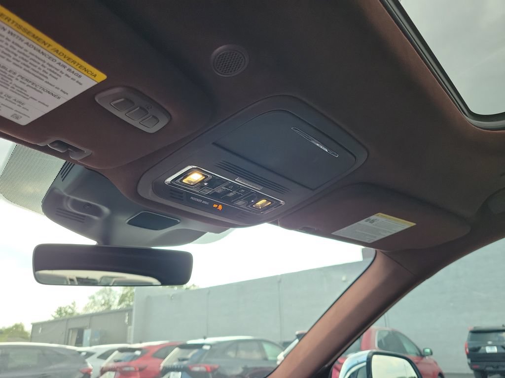Certified 2022 Lincoln Aviator Black Label w/ Class IV Trailer Tow Package AWD/4WD image 30
