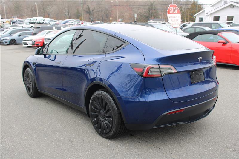 Used 2024 Tesla Model Y Long Range image 6