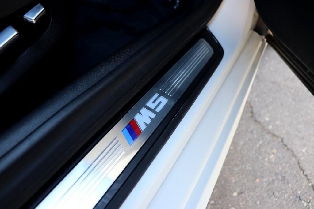 Used 2019 BMW M5 w/ Executive Package image 96