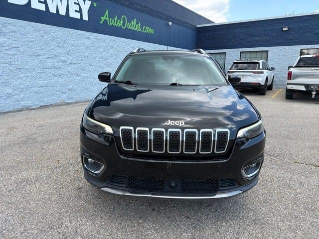 Used 2021 Jeep Cherokee Limited w/ Trailer Tow Group AWD/4WD image 8