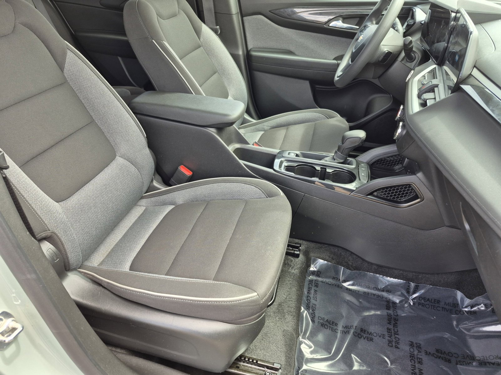 Used 2025 Chevrolet TrailBlazer LS w/ LS Convenience Package FWD image 22