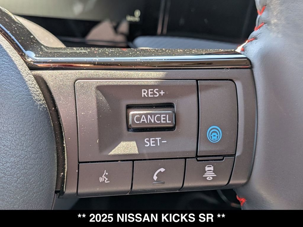 Used 2025 Nissan Kicks SR w/ SR Premium Package AWD/4WD image 8