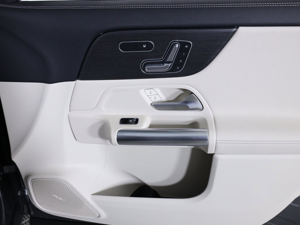 Certified 2026 Mercedes-Benz GLA 250 4MATIC image 50