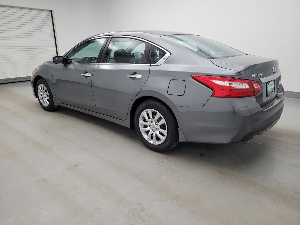 Used 2016 Nissan Altima 2.5 S w/ Power Driver Seat Package FWD image 3