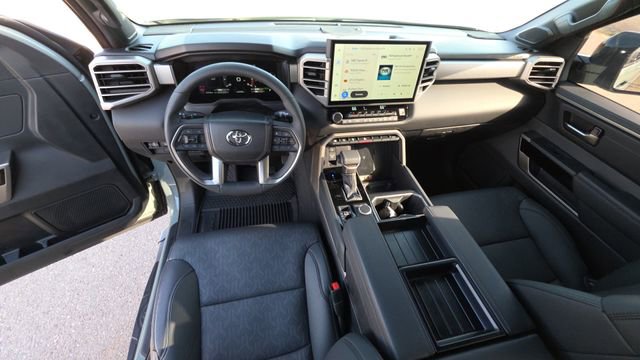 Used 2025 Toyota Tundra Limited image 19