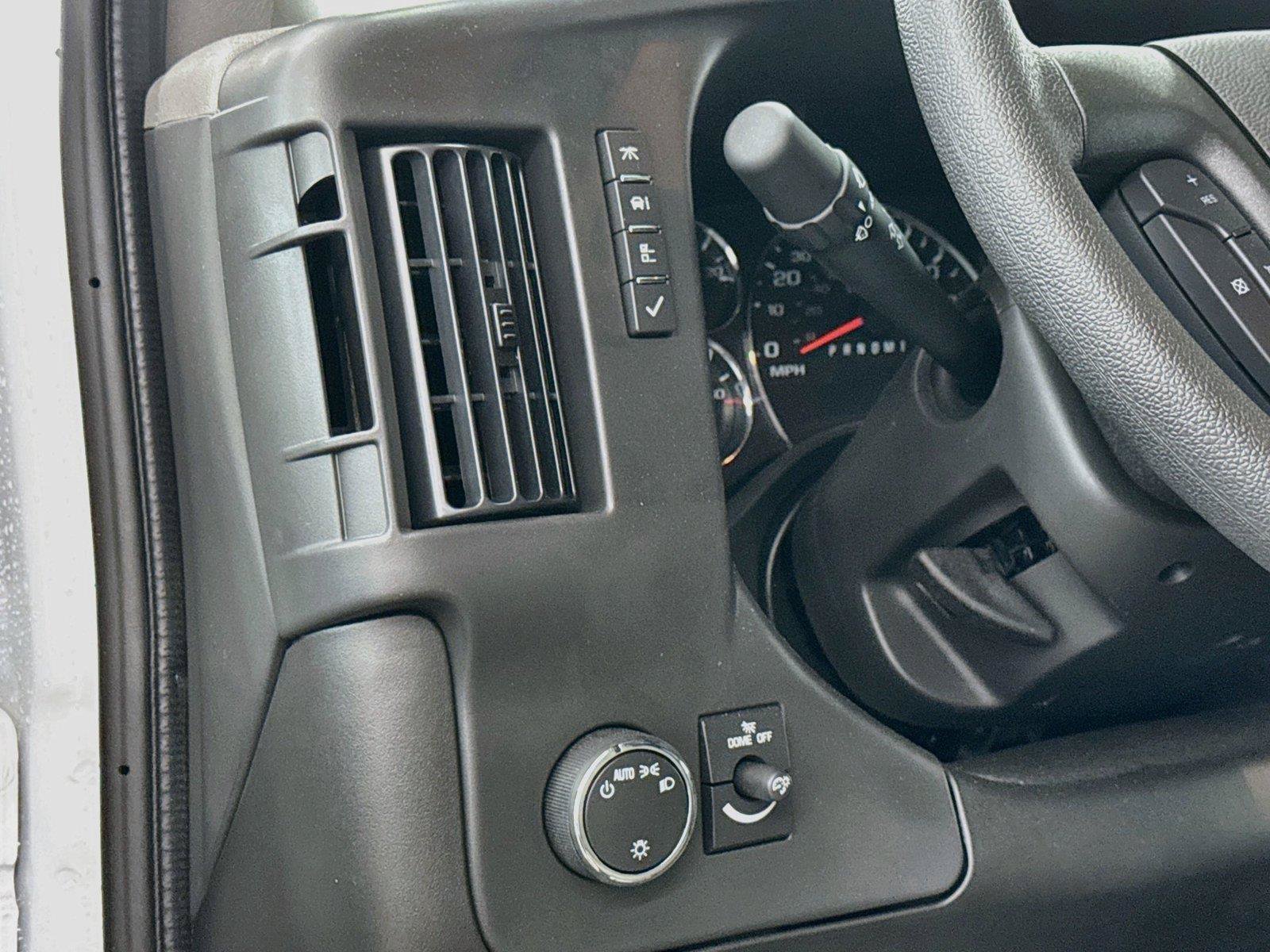 New 2026 Chevrolet Express 3500 w/ Power Convenience Package RWD image 4