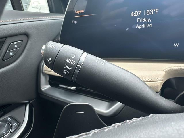 Certified 2024 Cadillac XT4 Luxury w/ Cold Weather Package AWD/4WD image 43