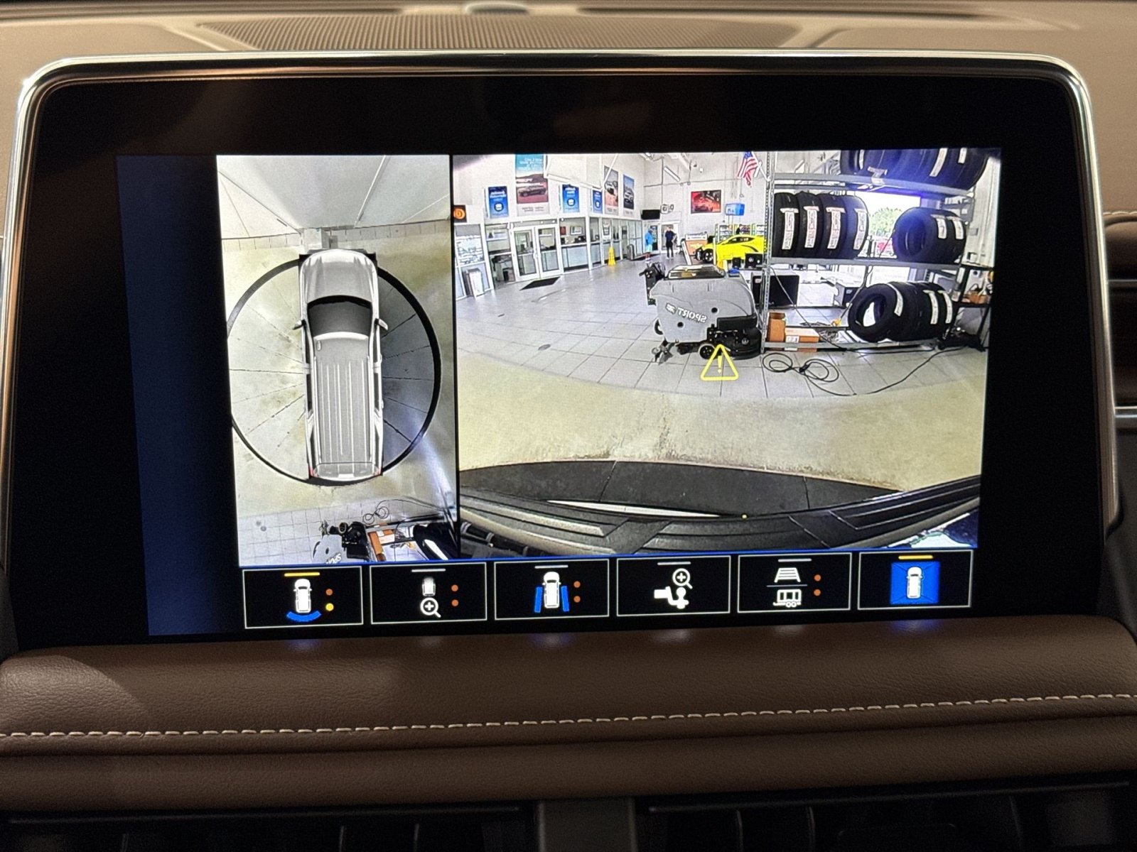 Used 2022 Chevrolet Tahoe High Country AWD/4WD image 36