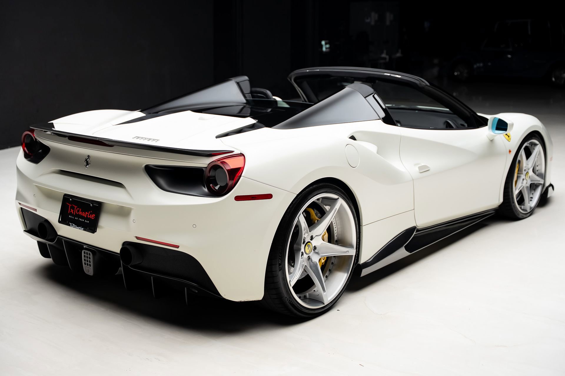 Used 2016 Ferrari 488 Spider RWD image 38