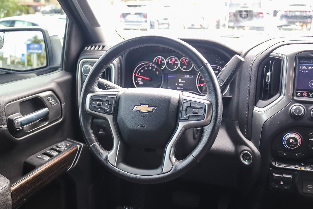 Used 2021 Chevrolet Silverado 1500 LT RWD image 17