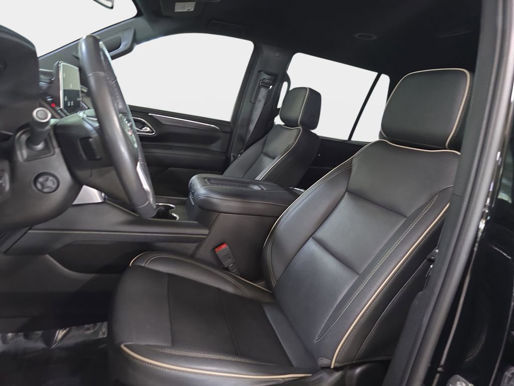 Used 2022 GMC Yukon SLT w/ SLT Luxury Package RWD image 17