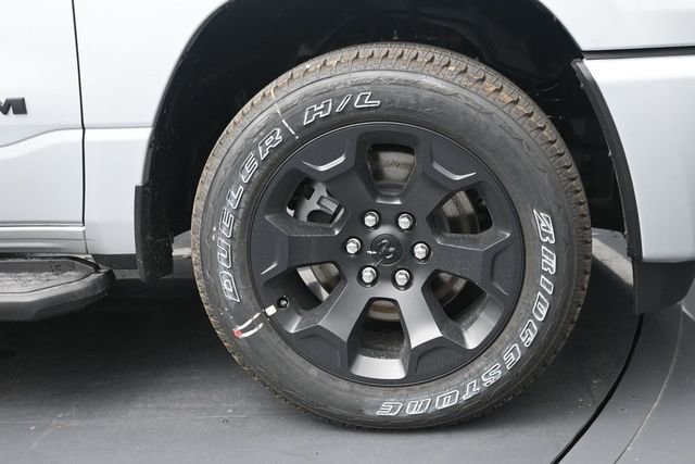 New 2026 RAM 1500 Express AWD/4WD image 27