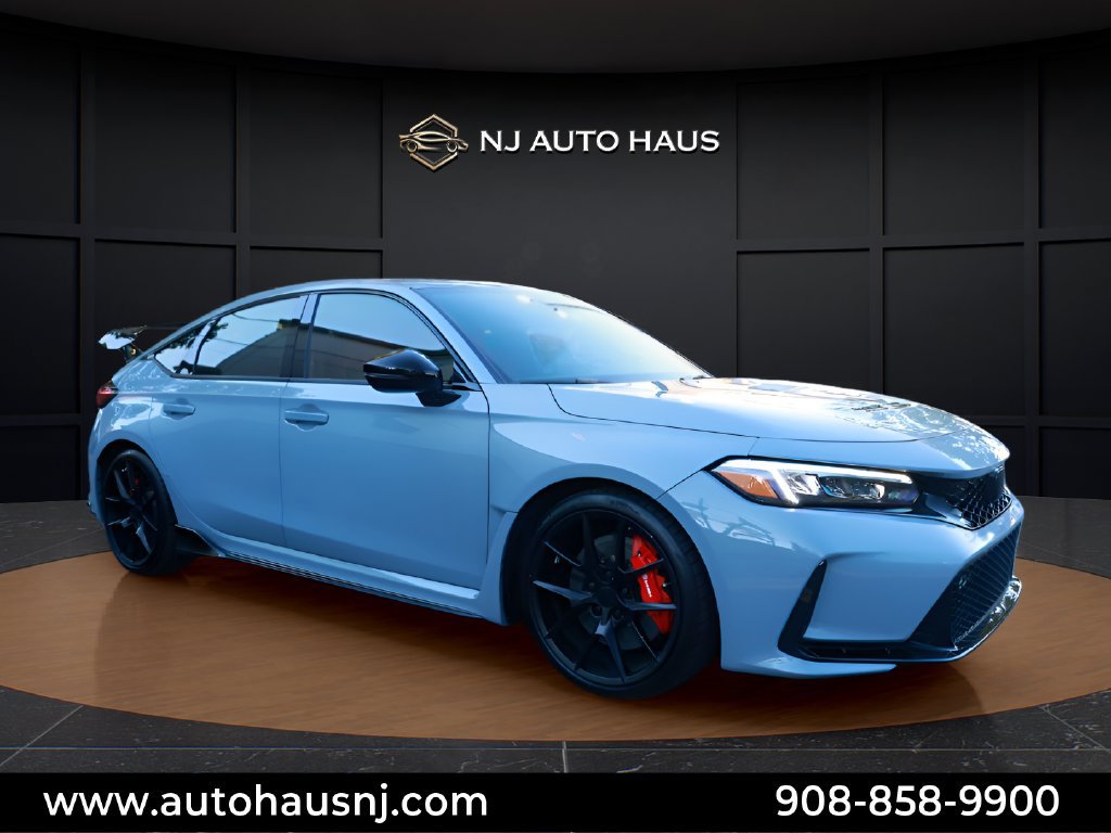 Used 2025 Honda Civic Type R image 1