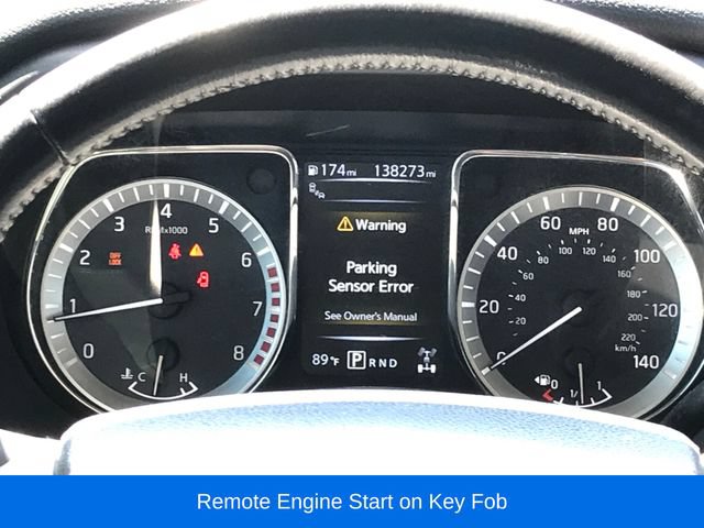 Used 2018 Nissan Titan PRO-4X w/ Pro-4x Convenience Package AWD/4WD image 9