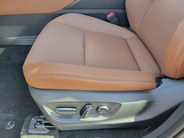 New 2026 Toyota Crown Signia AWD/4WD image 18