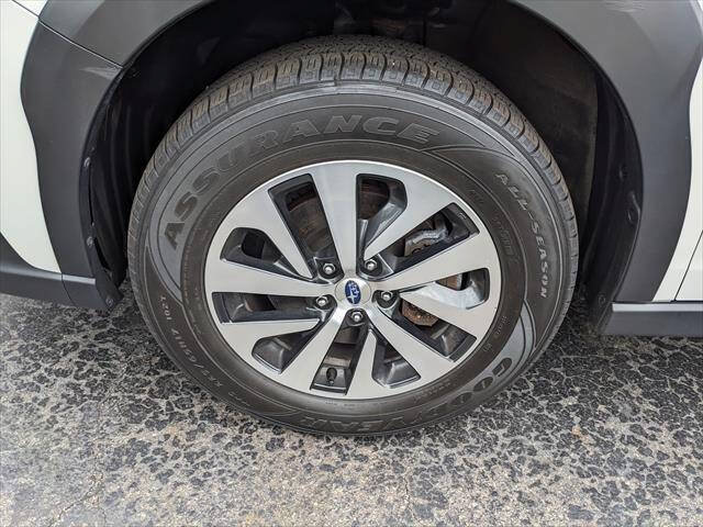 Used 2023 Subaru Outback Premium AWD/4WD image 8