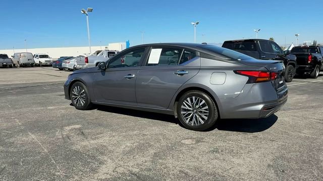 Used 2023 Nissan Altima 2.5 SV image 6