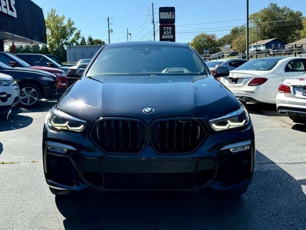 Used 2021 BMW X6 M50i w/ Premium Package image 2