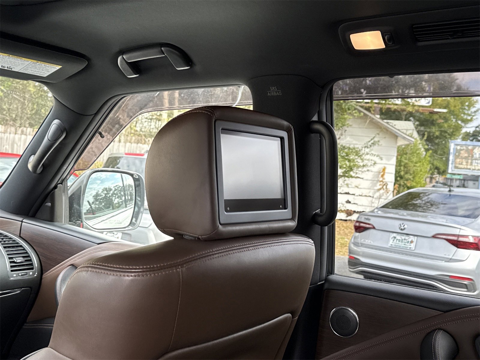 Used 2020 Nissan Armada Platinum w/ Platinum Reserve Package image 16