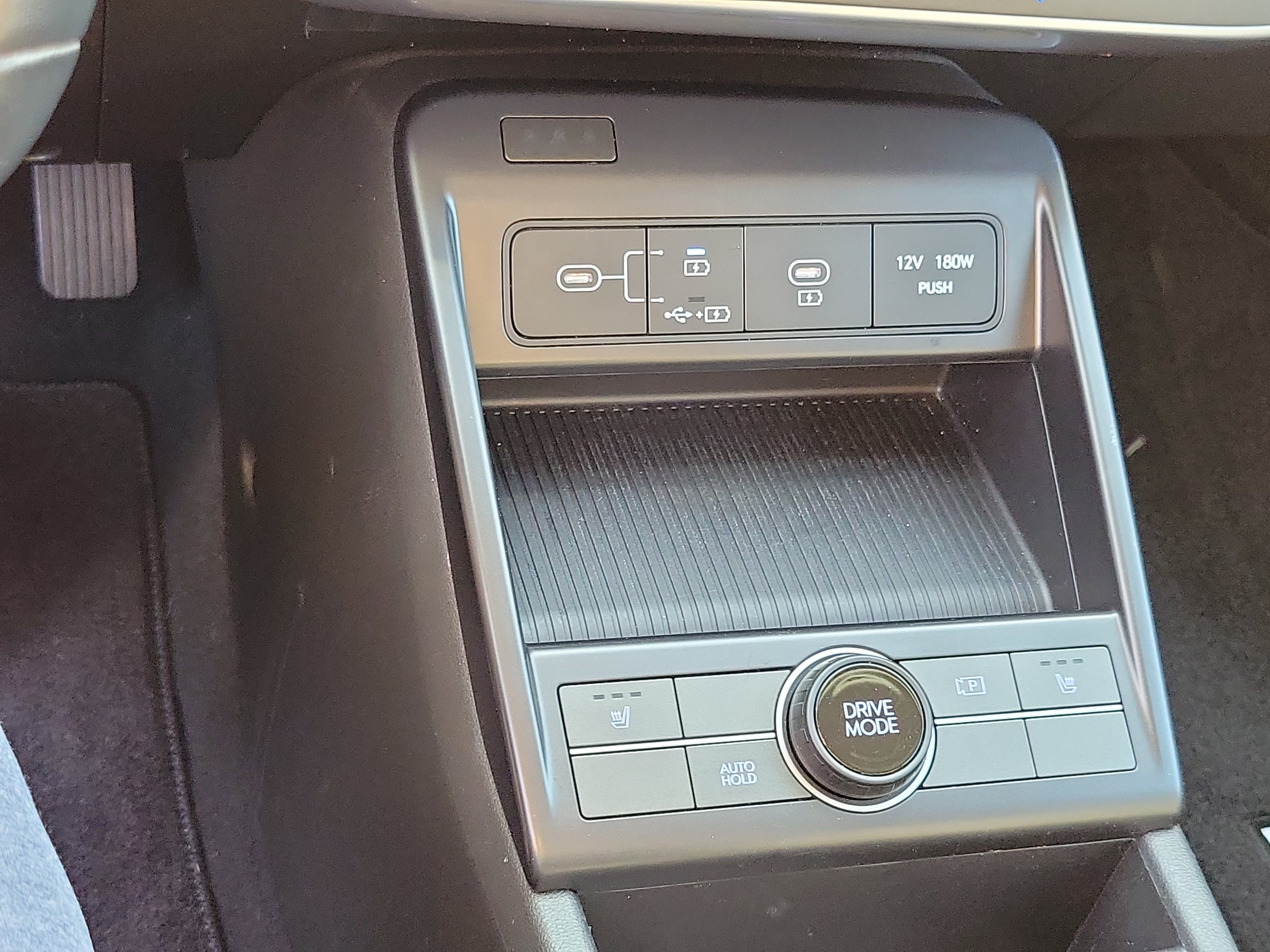 Certified 2024 Hyundai Kona SEL FWD image 14