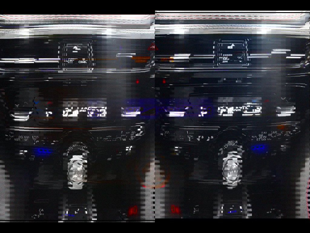 Used 2023 Acura MDX A-Spec image 30