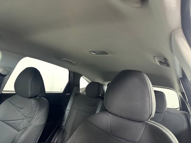 Certified 2025 Hyundai Tucson SE image 12