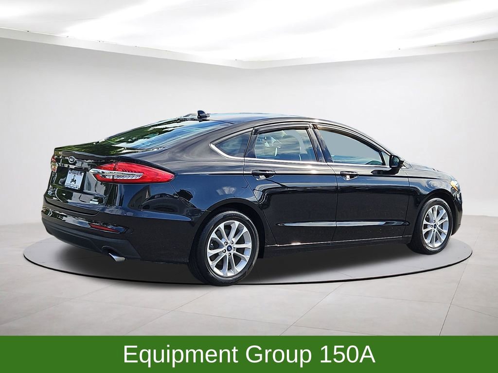 Used 2019 Ford Fusion SE FWD image 7