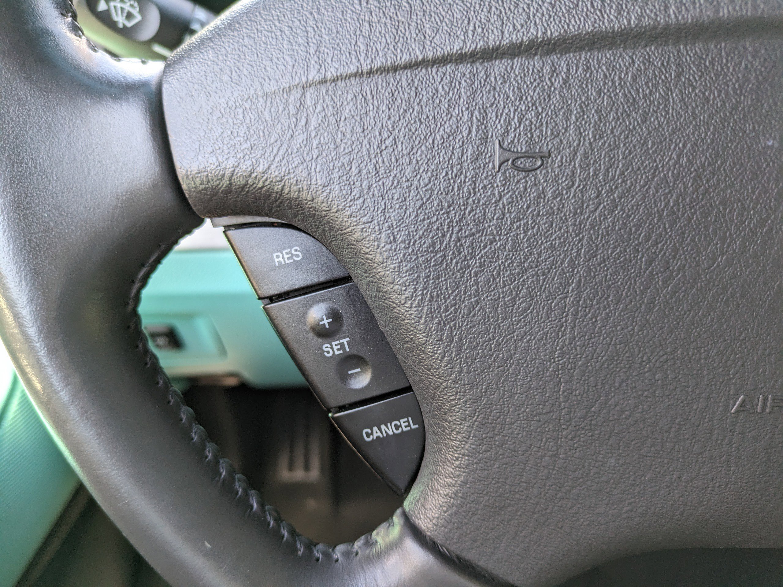 Used 2002 Ford Thunderbird RWD image 23