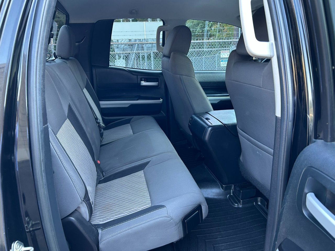 Used 2017 Toyota Tundra SR5 image 15