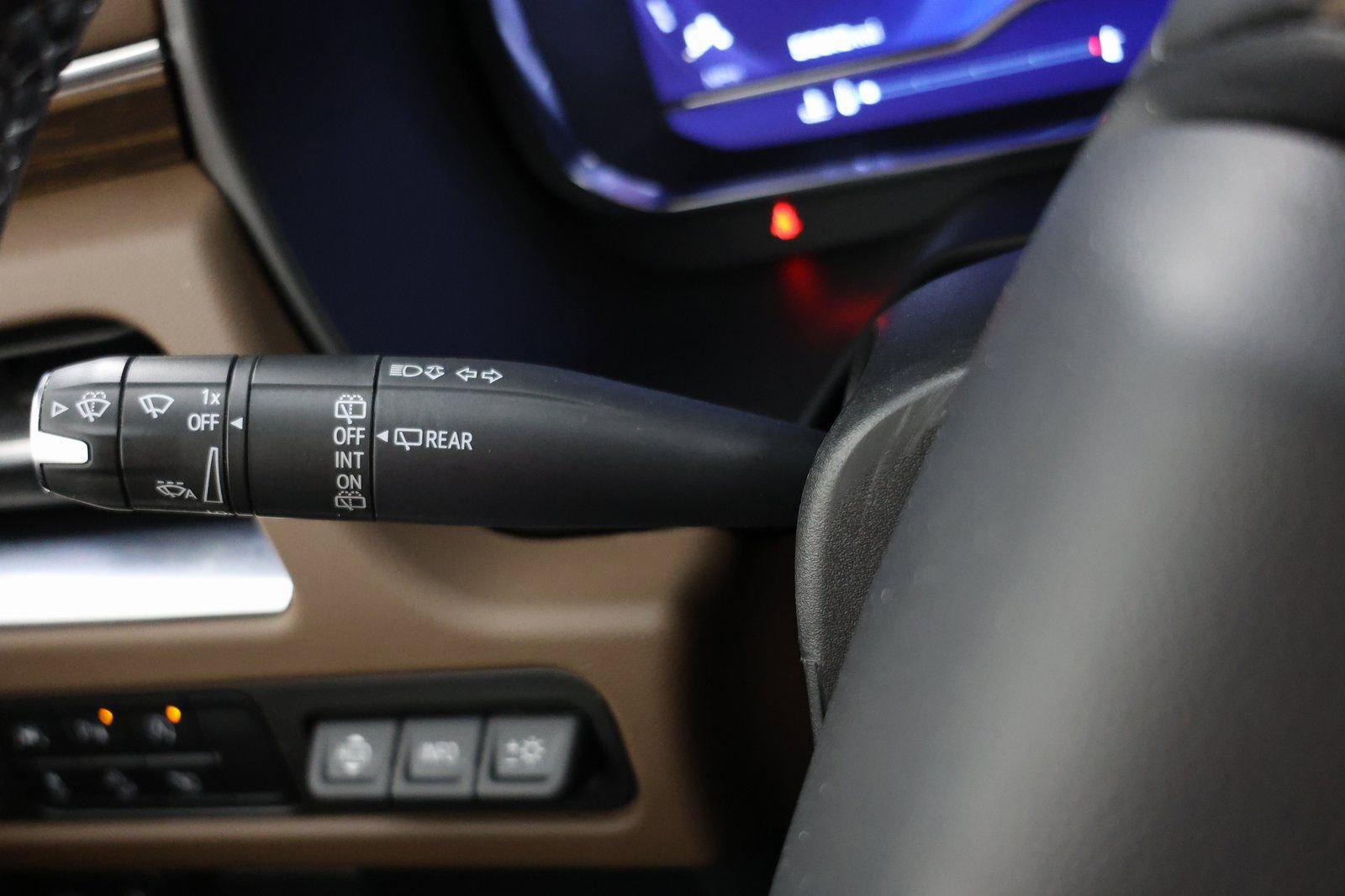 Used 2024 Chevrolet Tahoe High Country image 29